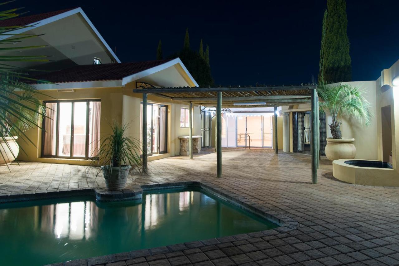 Toscana Estate บลูมฟอนเทน ภายนอก รูปภาพ